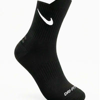 Quarter Tab Everyday Socks "Black Nike Logo"