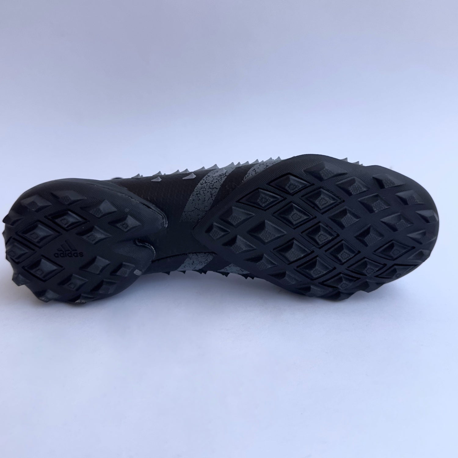 T.Adidas Predator Freak Plus "Black"