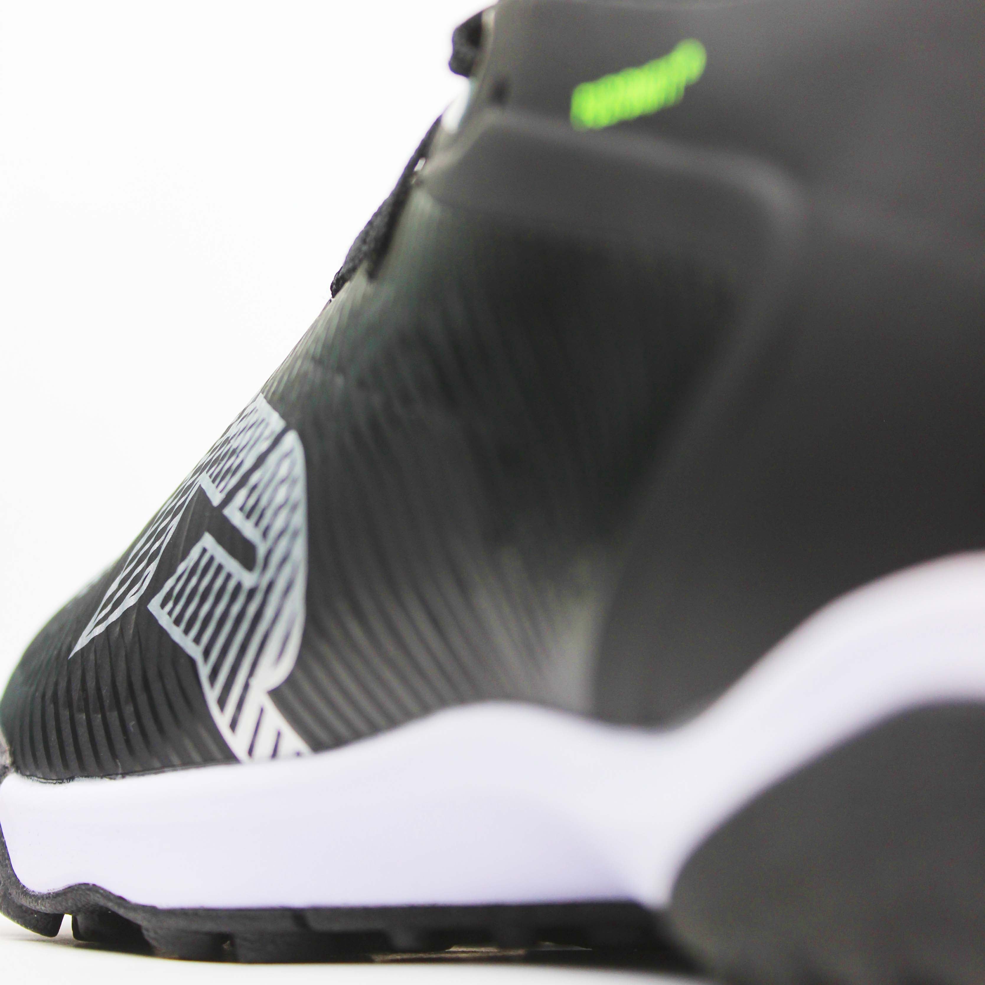 T.Puma Future Ultimate 8 "Black"