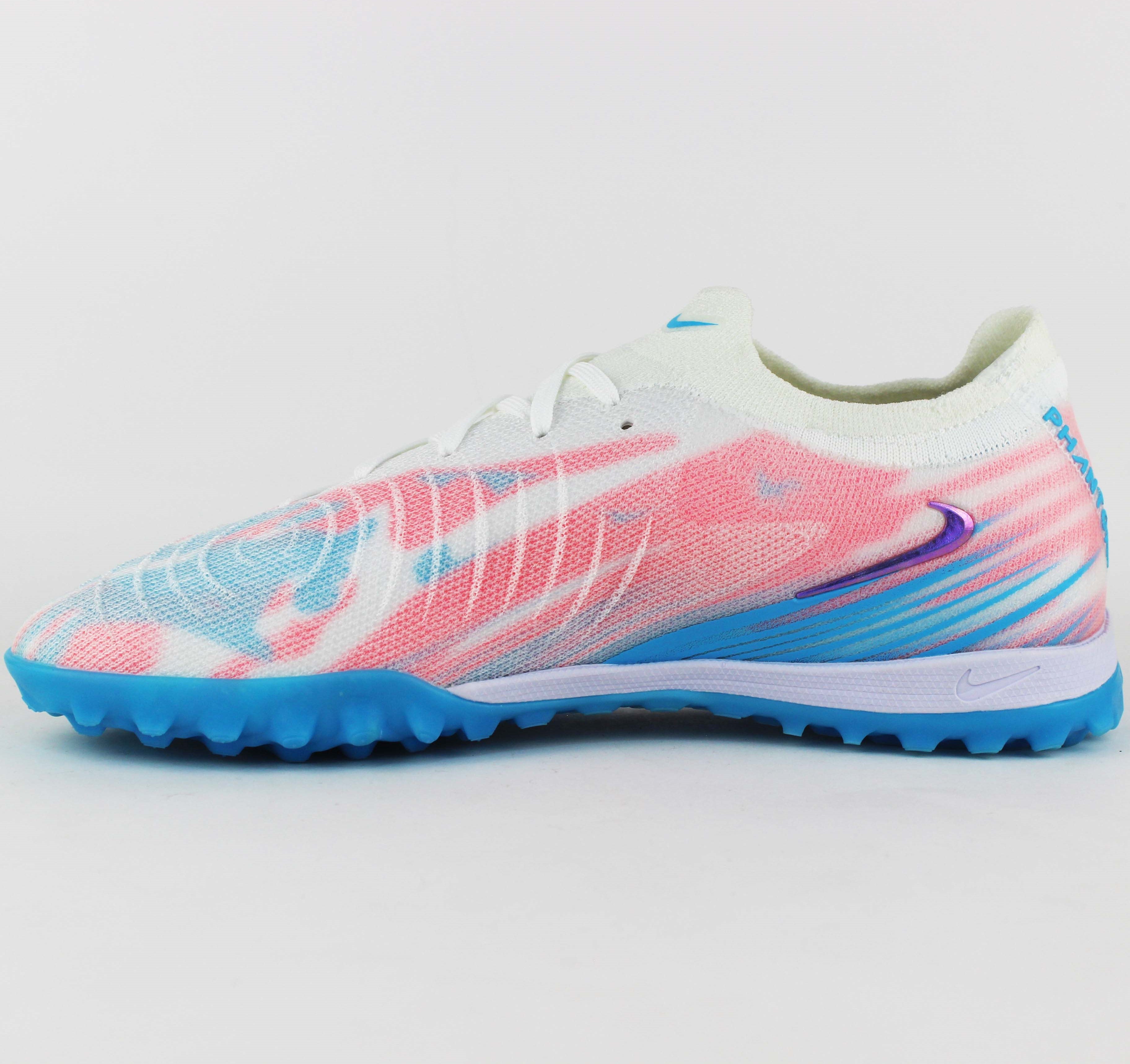 T.Nike Phantom GX ll Vapor "Blue-Pink-Imaginary"