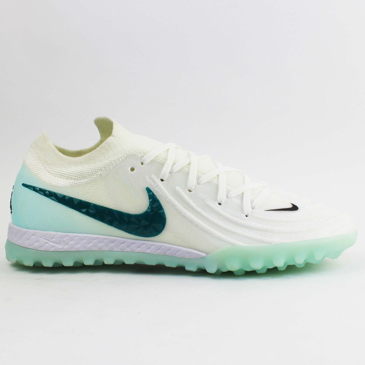 T.Nike Phantom GX ll Vapor "Chromatic-Pack-1"