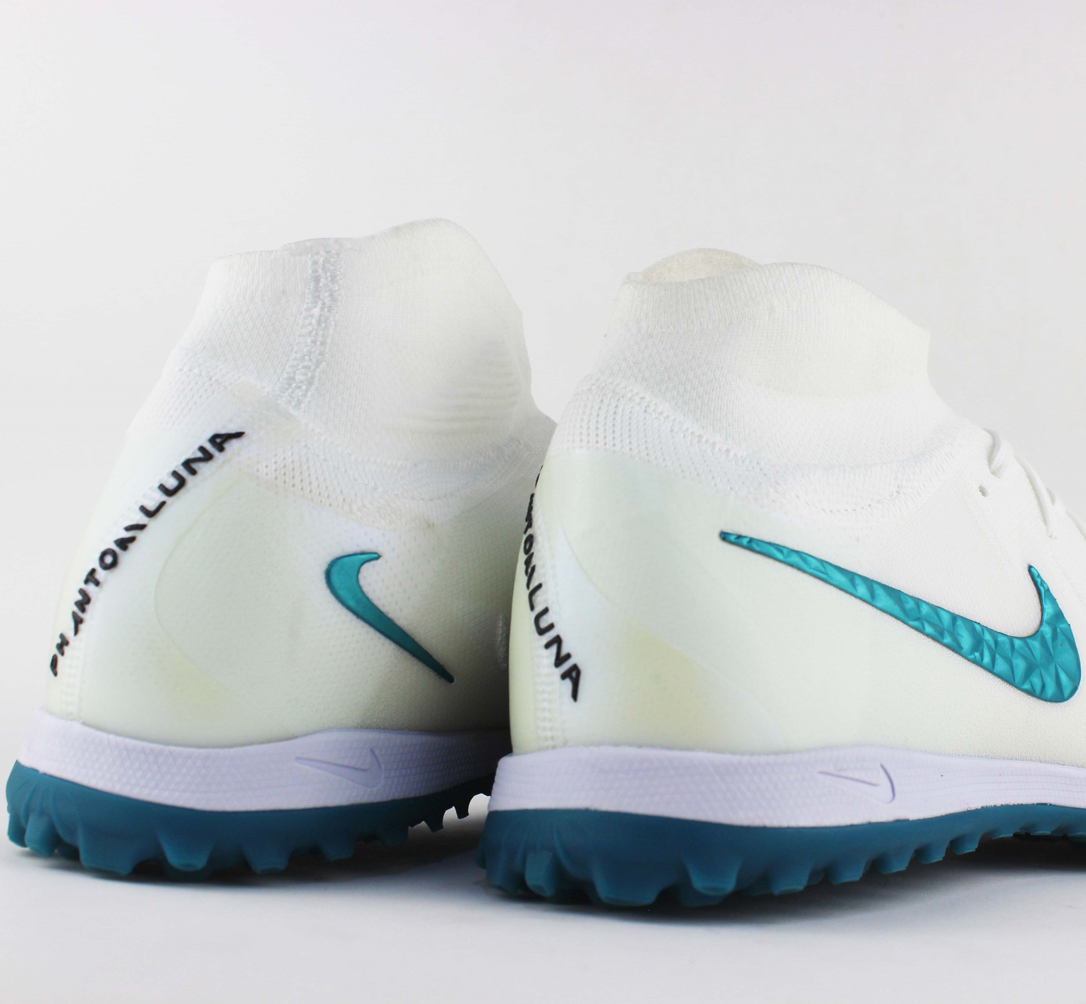 T.Nike Phantom GX ll Superfly "Chromatic-Pack"