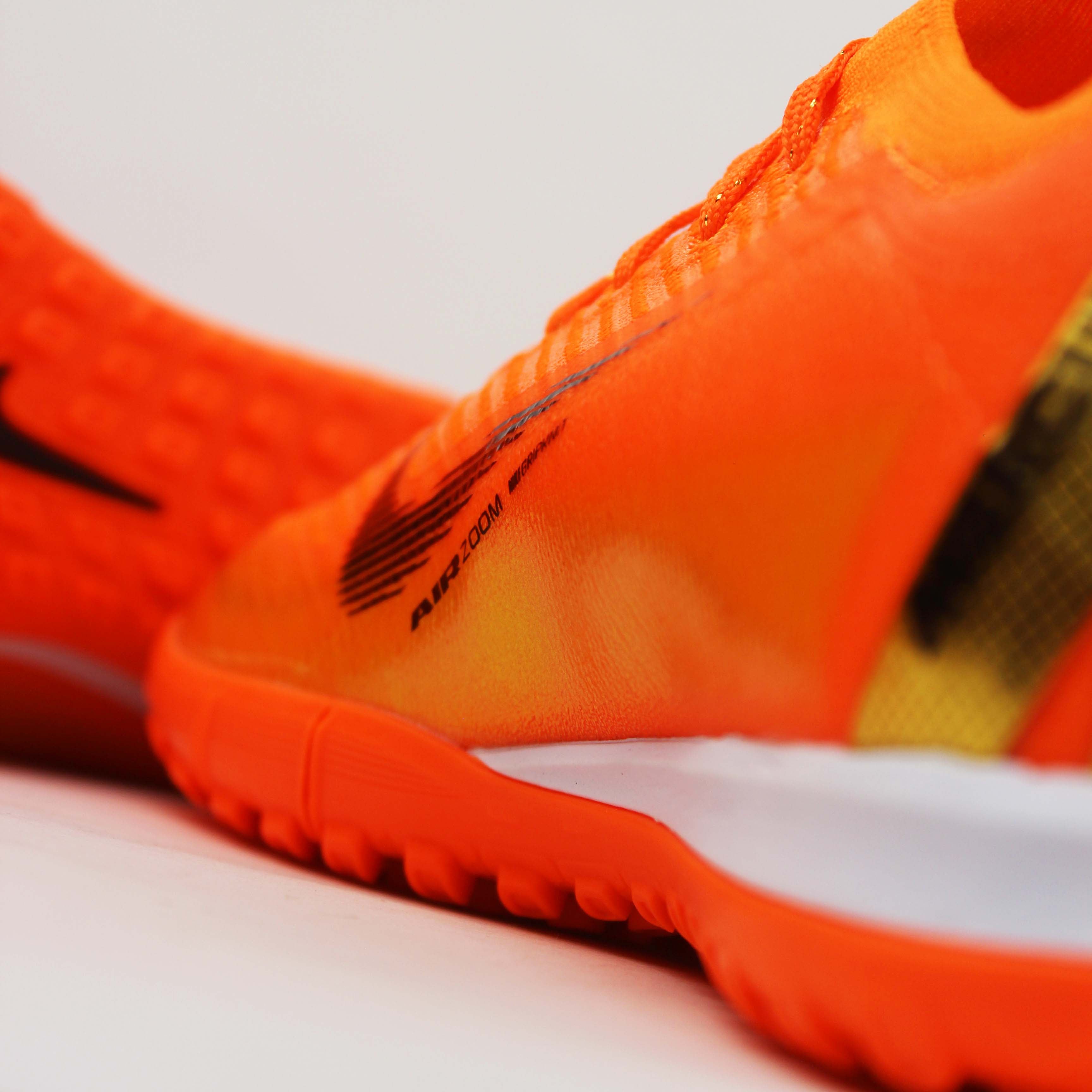 T.Nike Mercurial AirZoom Vapor 16 "Deja-Vu"
