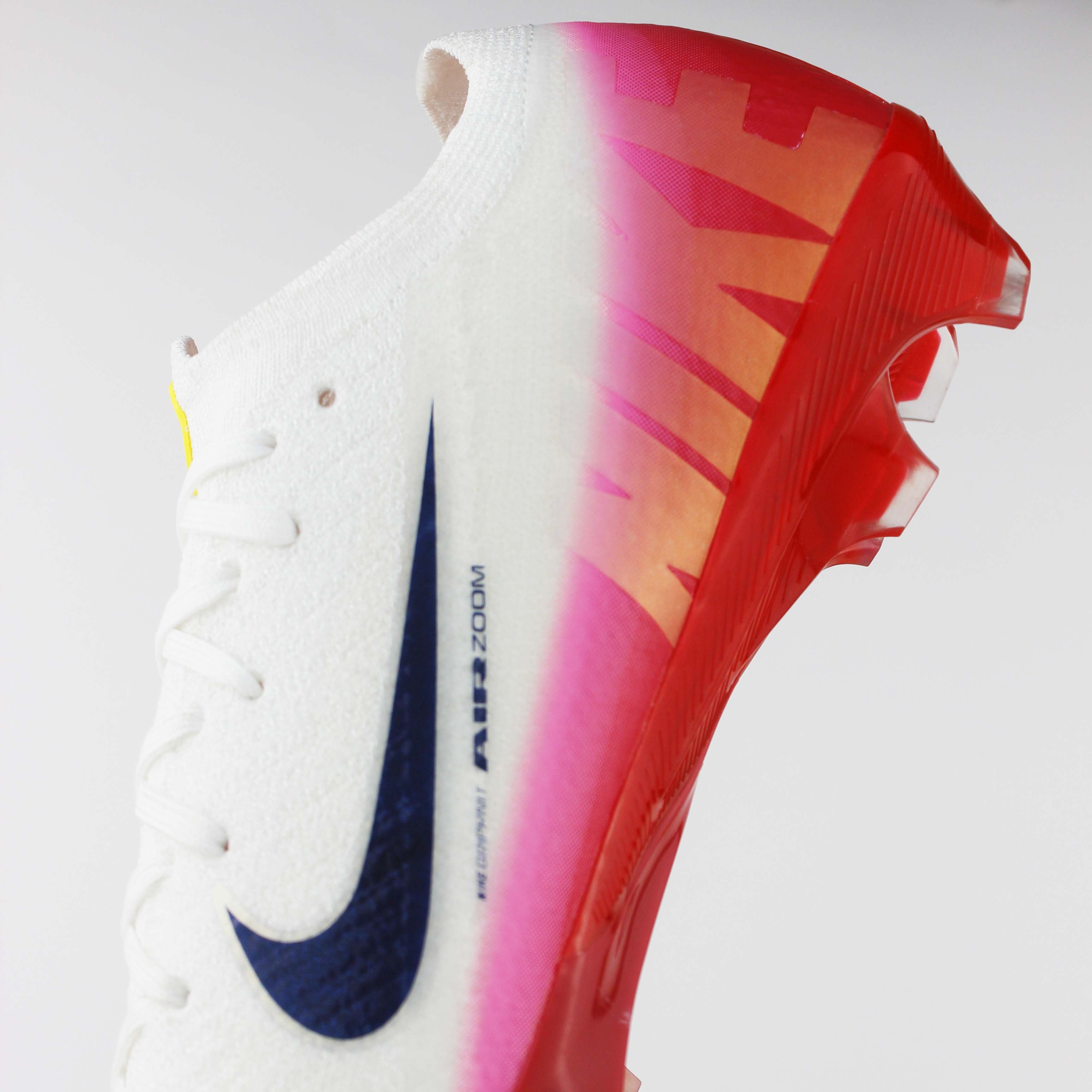 Nike Mercurial AirZoom Vapor 16 FG "Fear-Nothing"