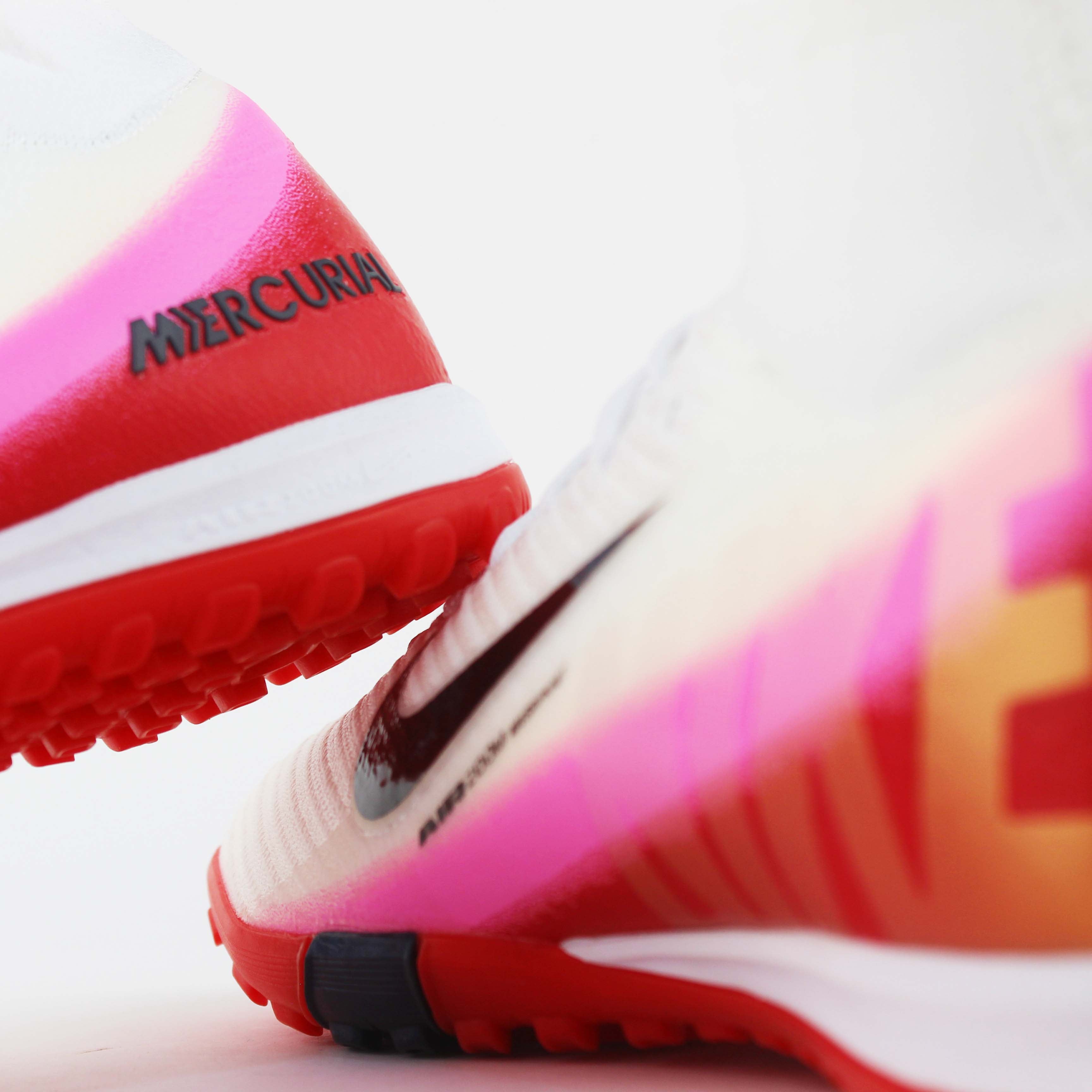T.Nike Mercurial AirZoom Superfly 10 "Fear-Nothing-Pack"