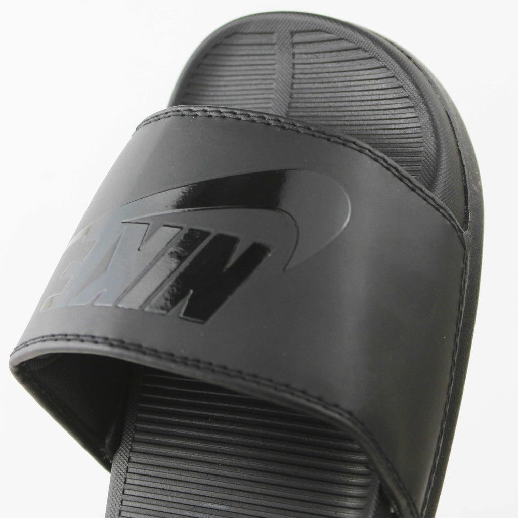 Nike Victori One Slides "Black-Black"
