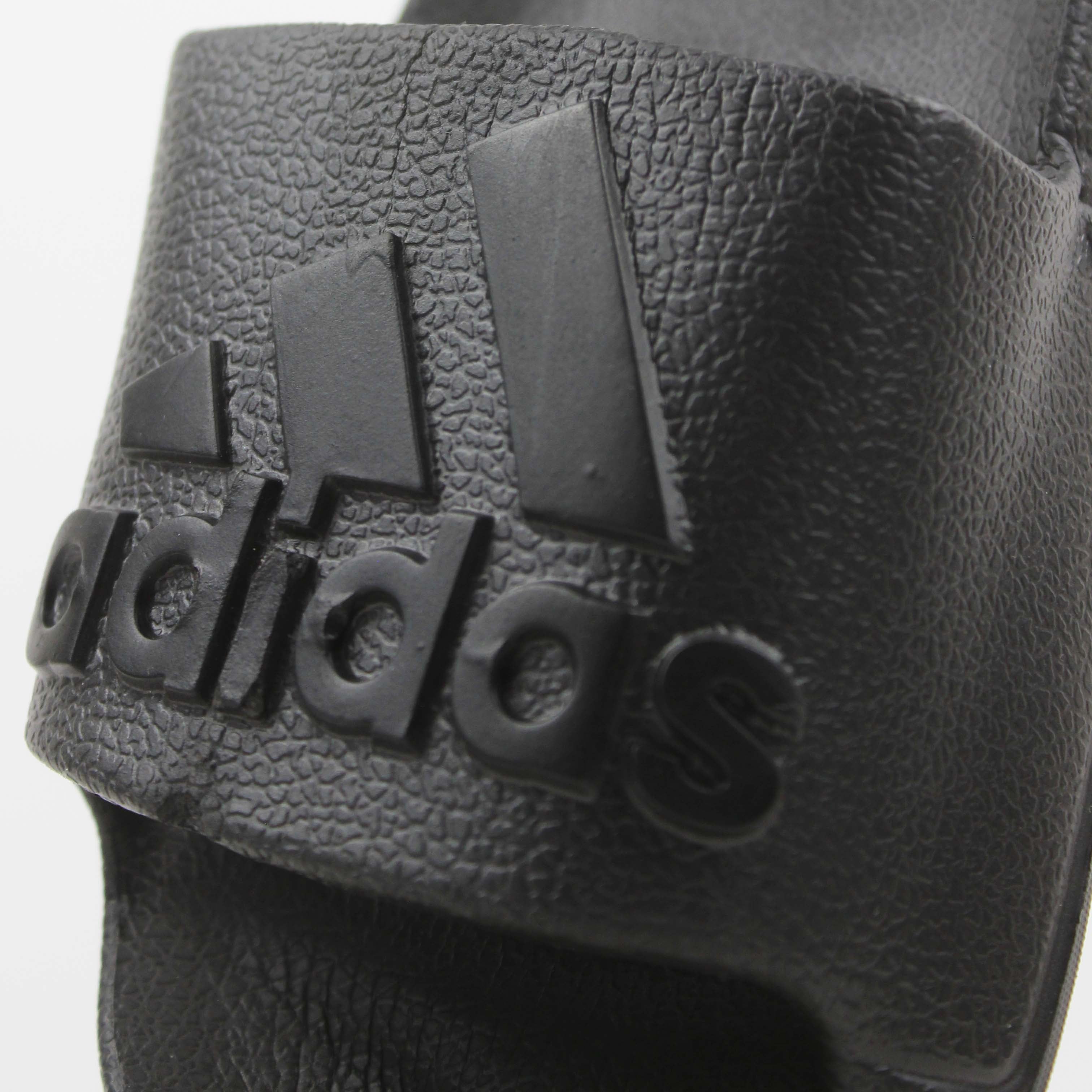 Adilette Aqua Slides "Black"