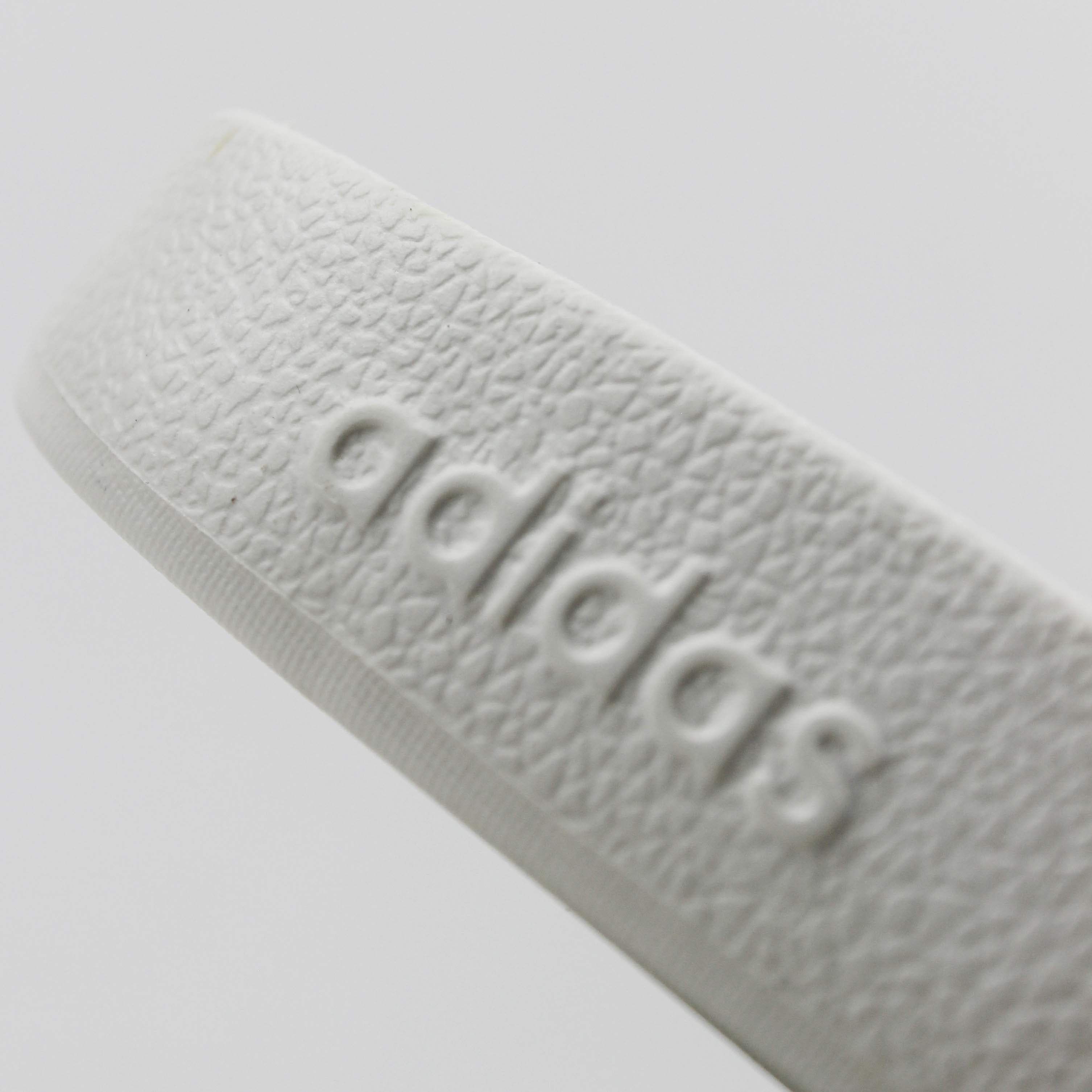Adilette Aqua Slides "White"