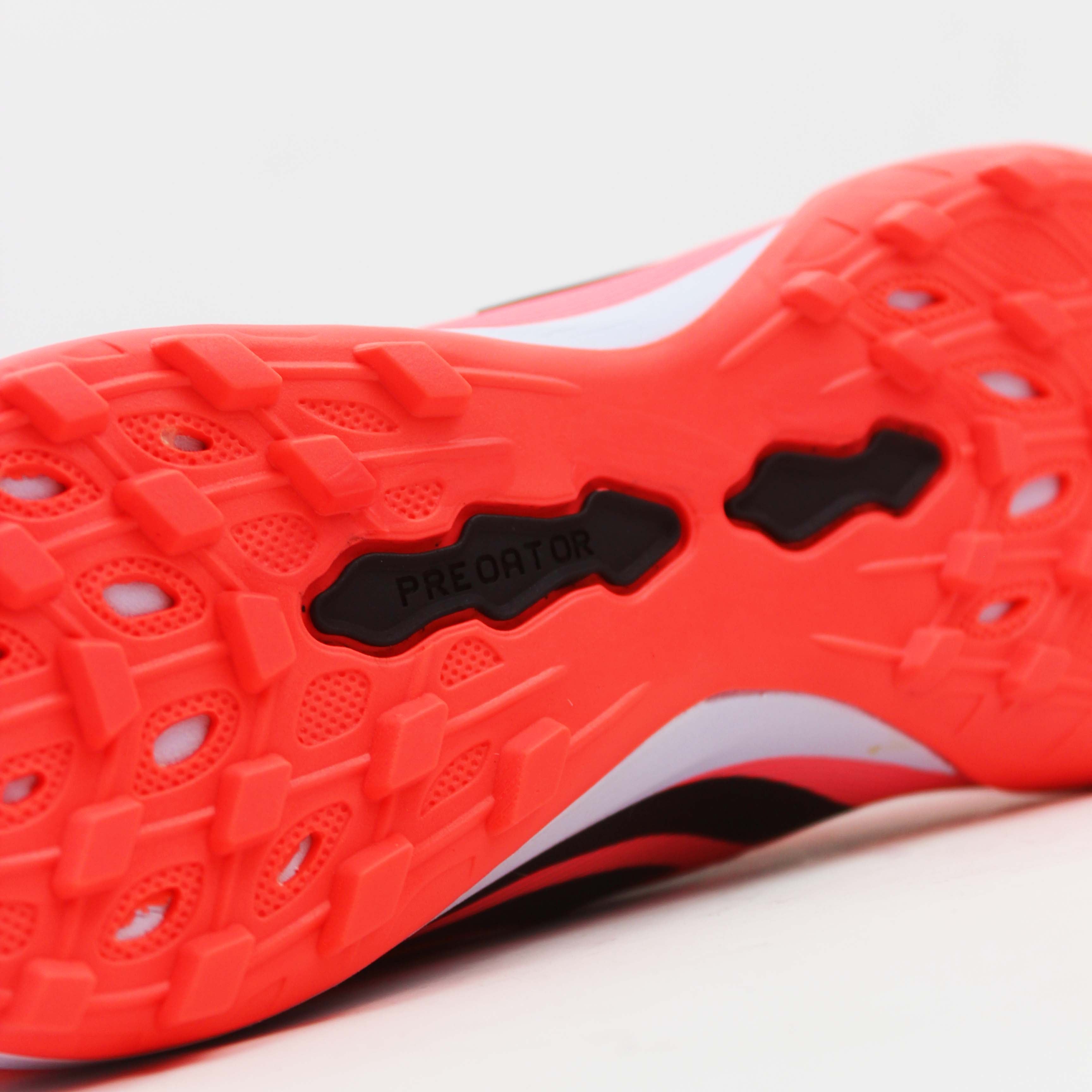 T.Adidas Predator 26 FoldOver Tongue "Road-To-Glory-Pack"