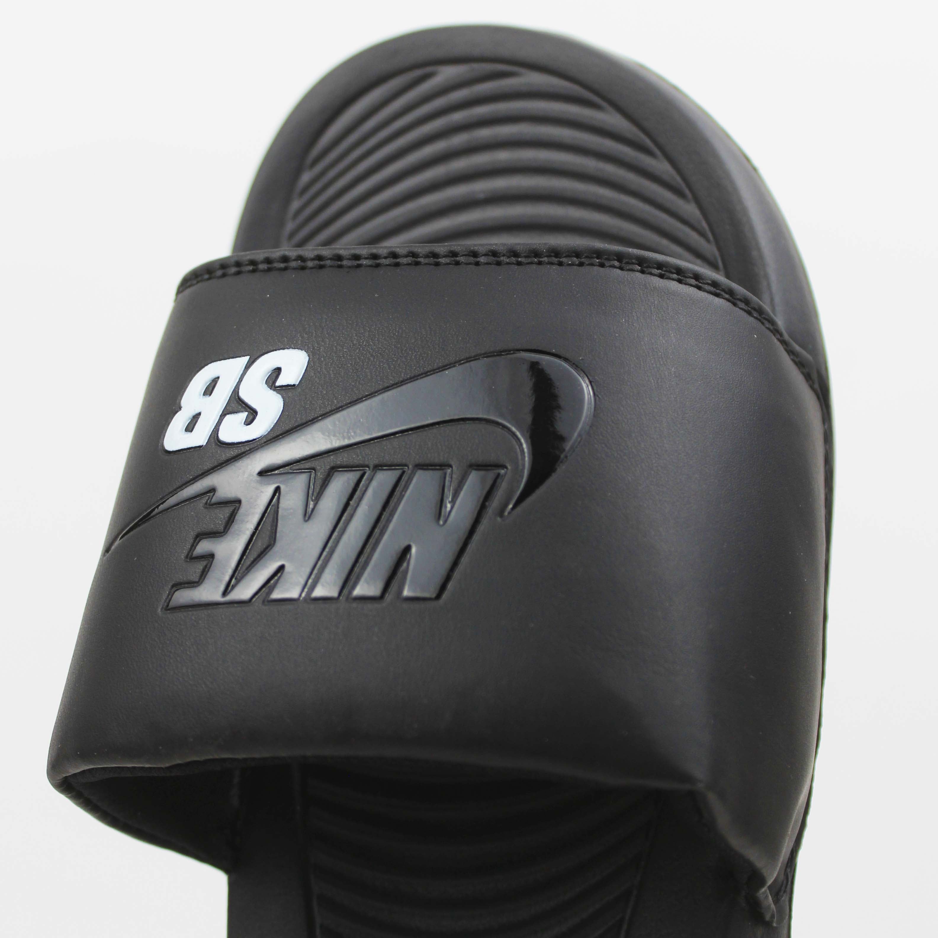 Nike SB Victori One Slides "Black-Black"