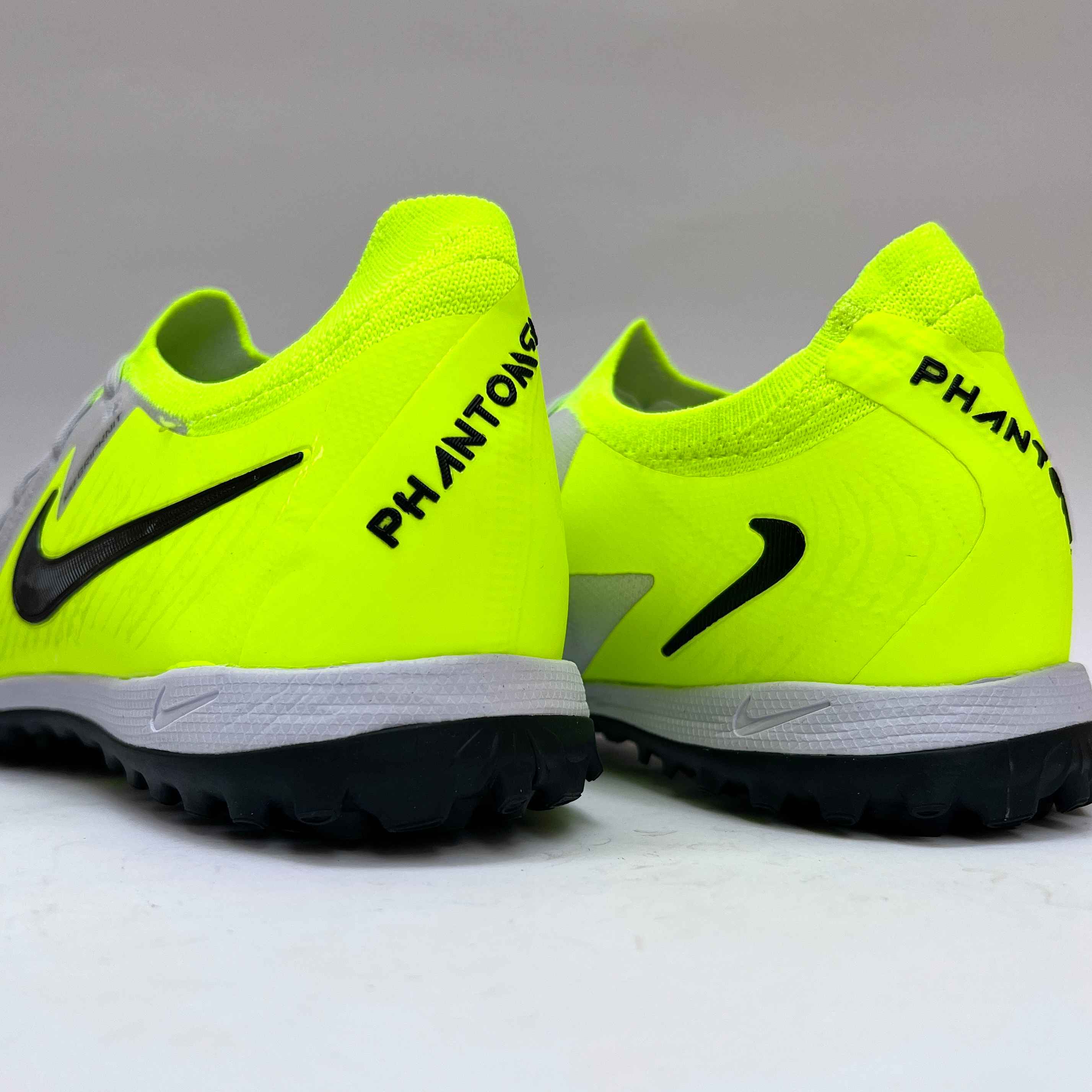T.Nike Phantom GX ll Vapor "Mad-Voltage-Pack"
