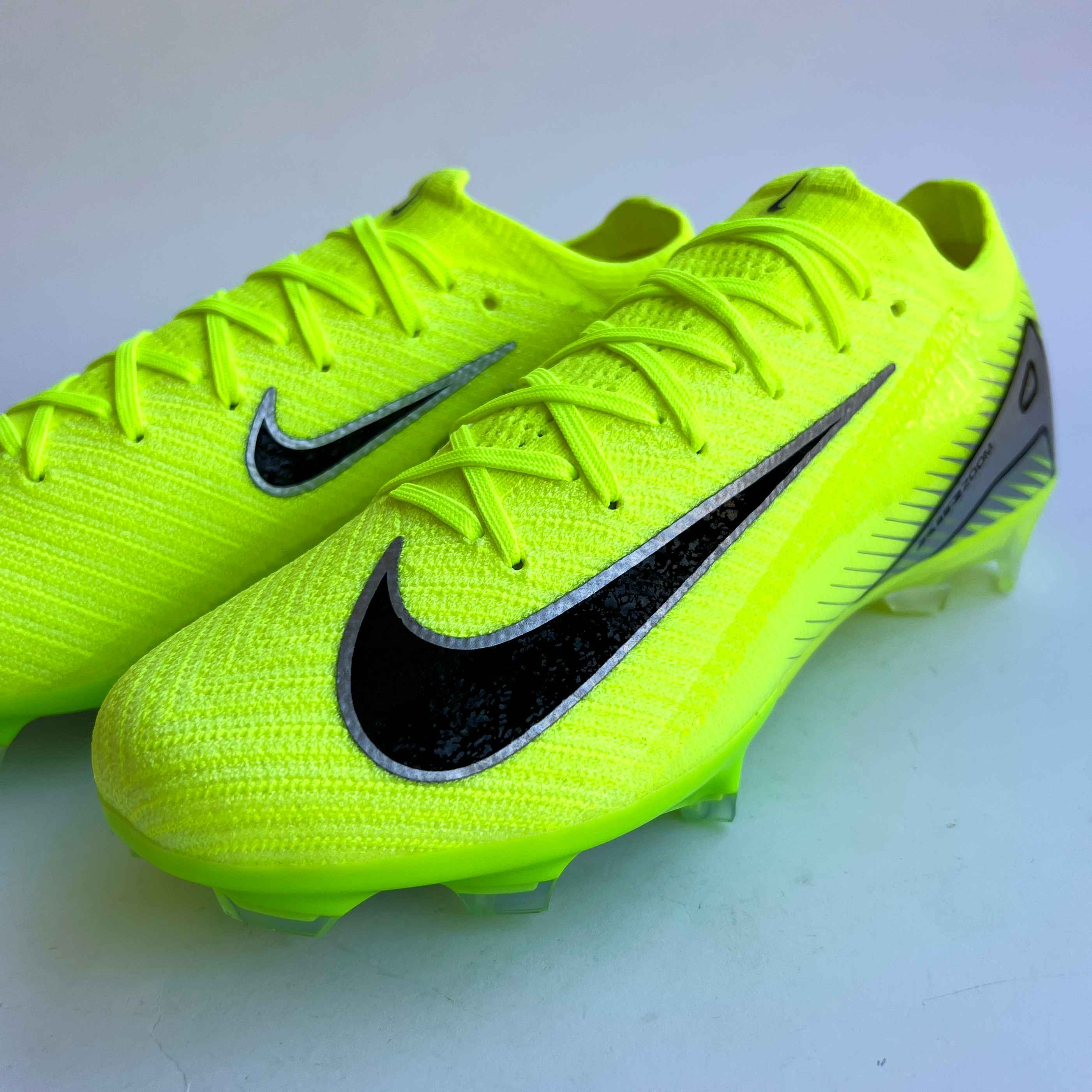 Nike Mercurial AirZoom Vapor 16 "Mad-Voltage-Pack"