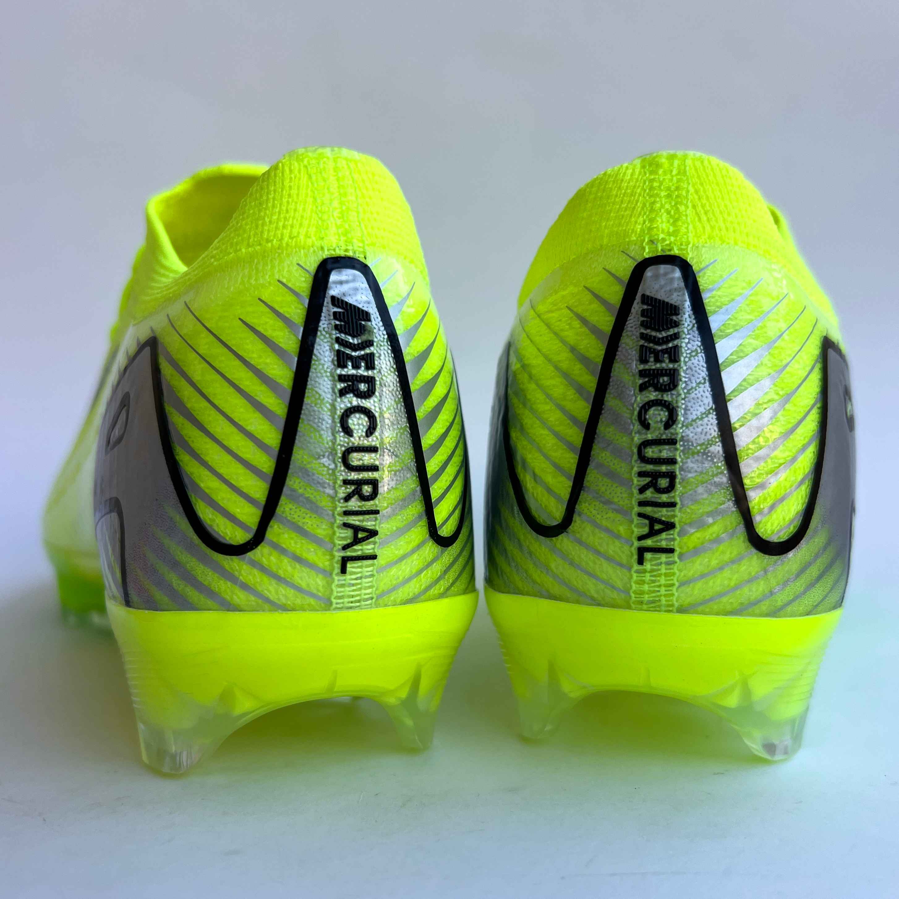 Nike Mercurial AirZoom Vapor 16 FG "Mad-Voltage-Pack"