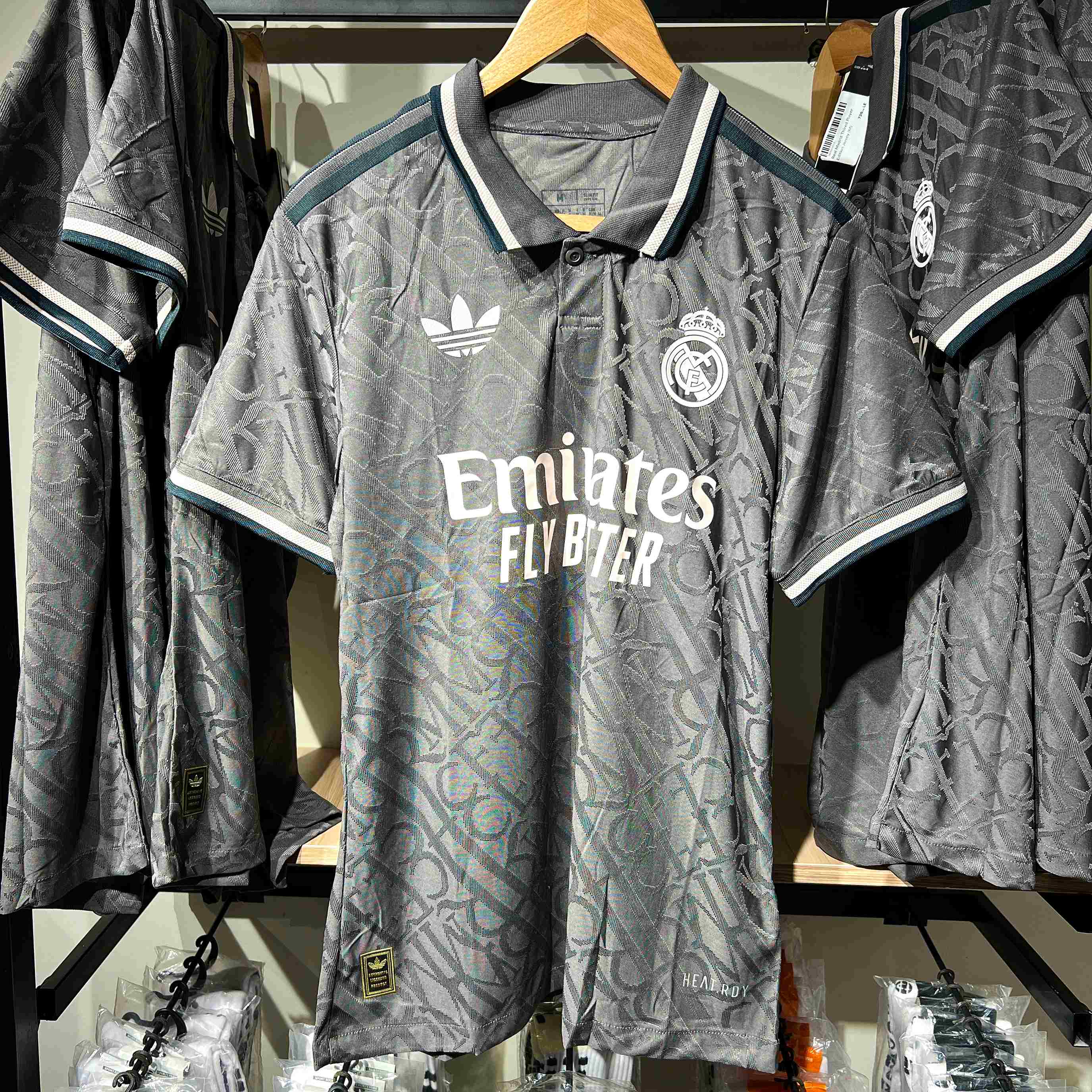 Real-Madrid "Second-Kit"