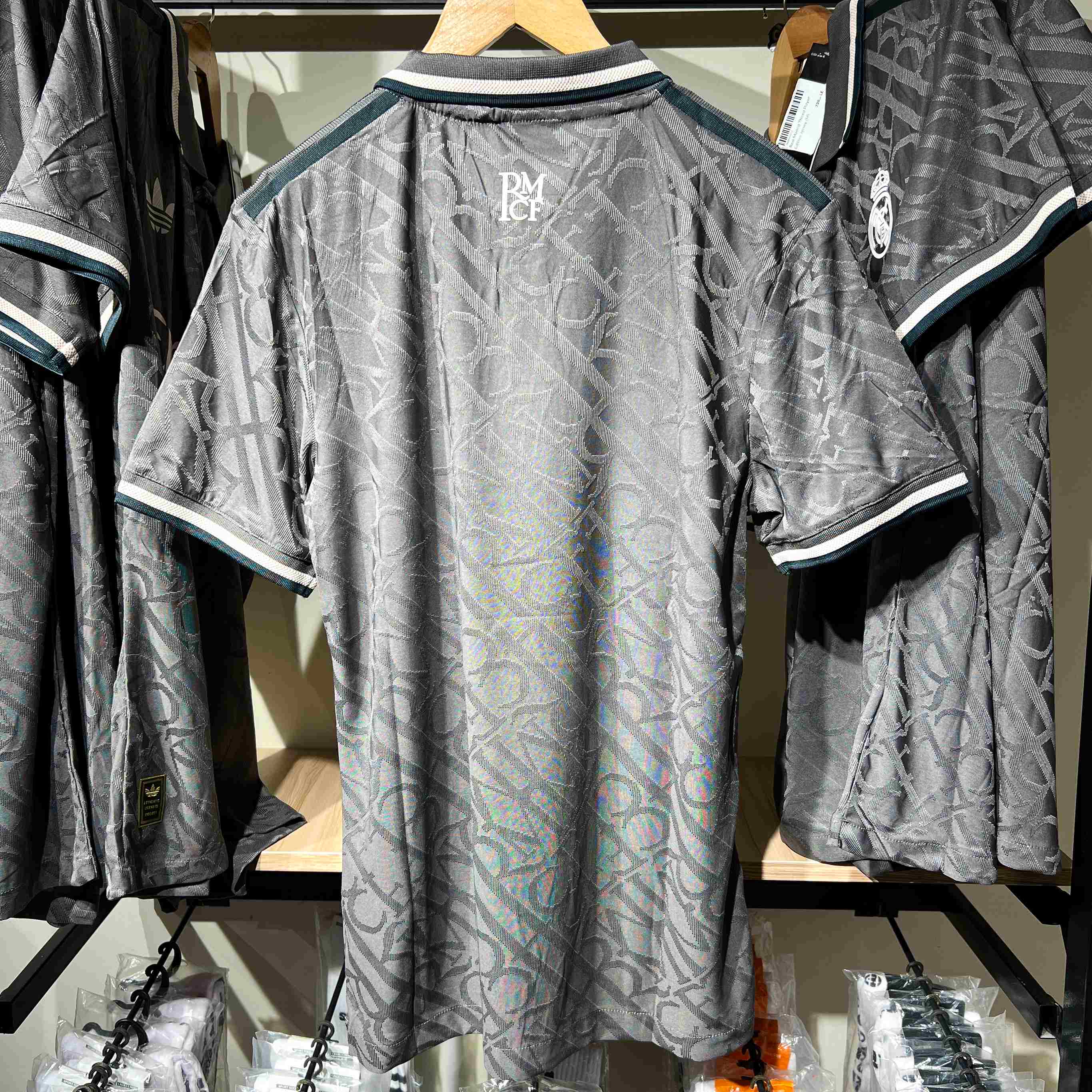Real-Madrid "Second-Kit"