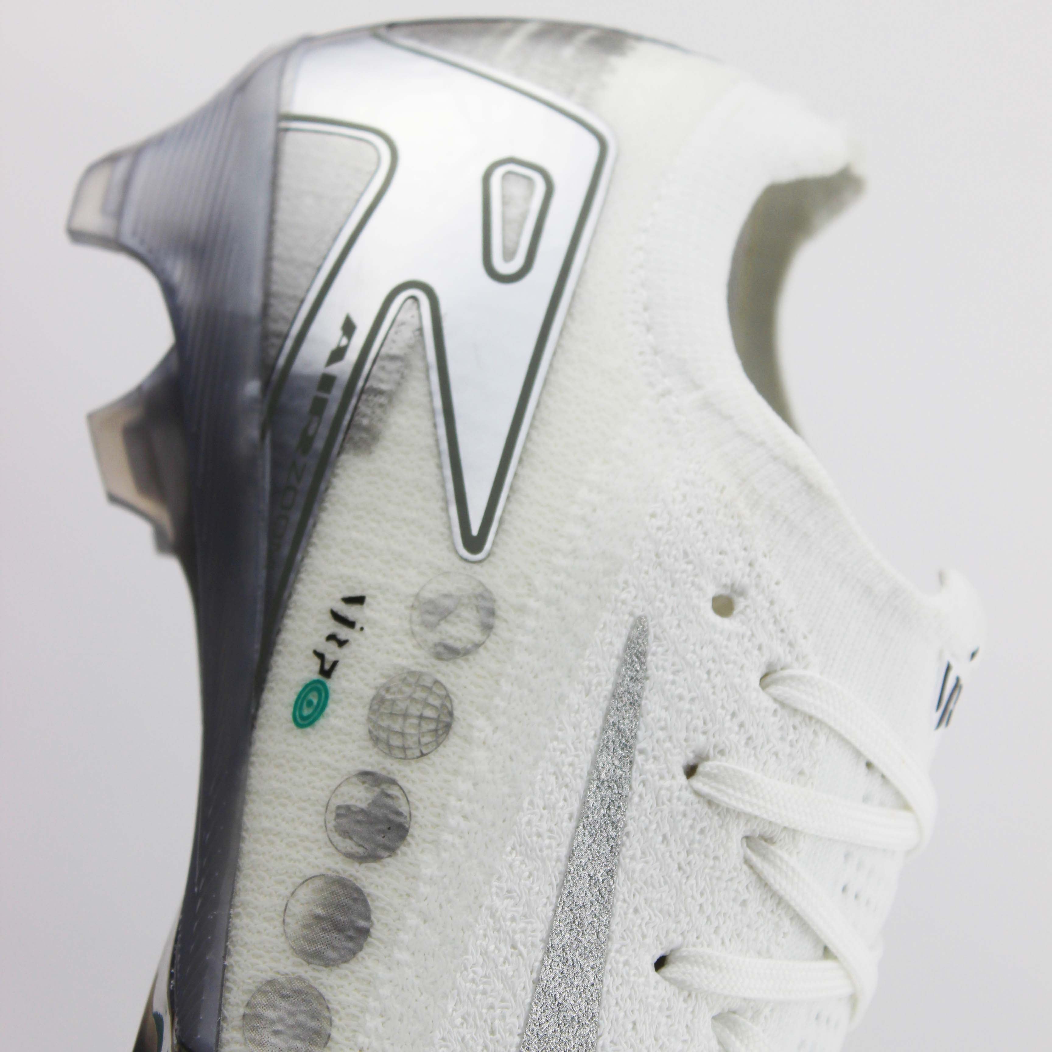Nike Mercurial AirZoom Vapor 16 FG "White-Silver-Imaginary"